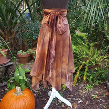 Load image into Gallery viewer, MTO Druid Velour Pocket Skirt