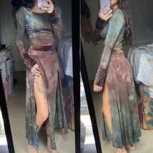 Load image into Gallery viewer, MTO Magi Skirt